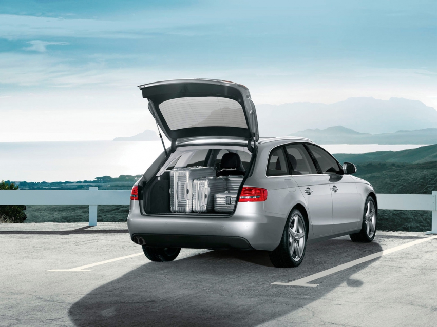 Auto wallpapers Audi A4 Universal 2008-2011