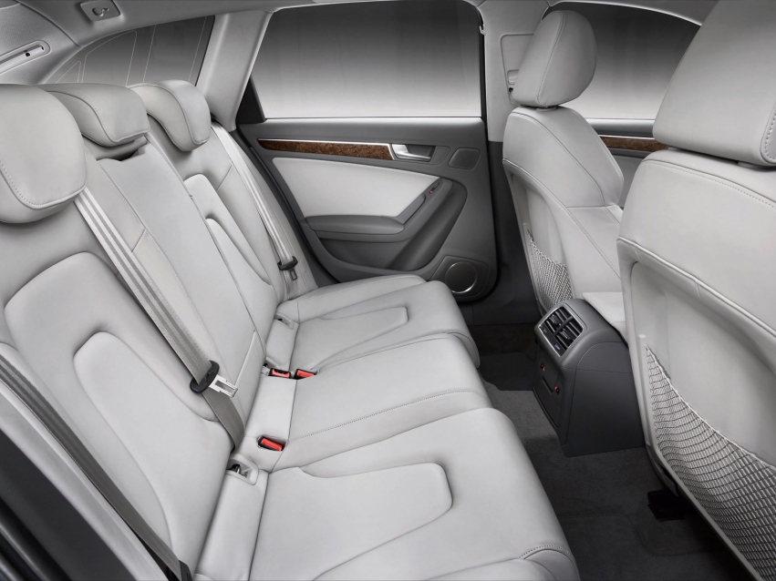 Auto wallpapers Audi A4 Universal 2008-2011