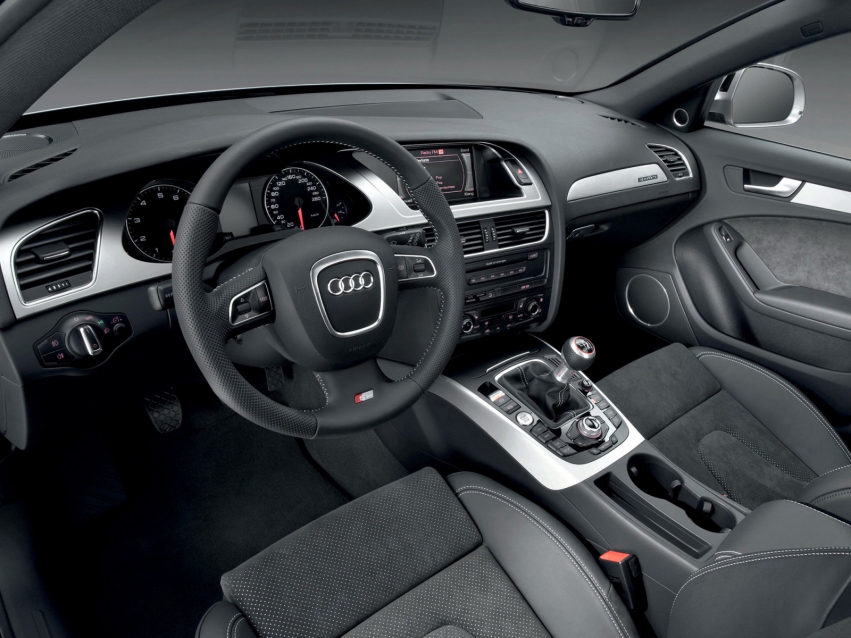 Auto wallpapers Audi A4 Universal 2008-2011