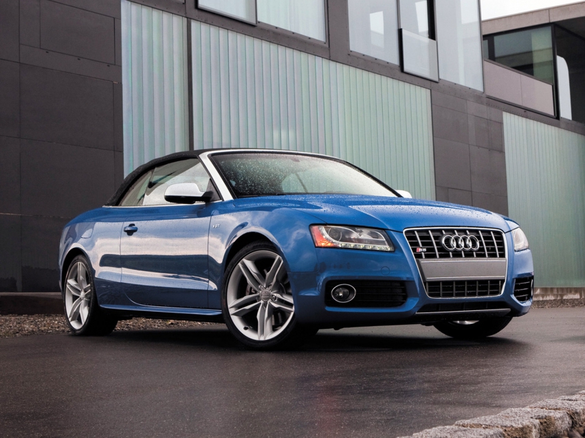 Auto wallpapers Audi S5 Cabrialet 2009-2011