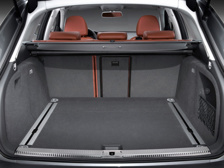 Auto wallpapers Audi A4 Universal 2008-2011