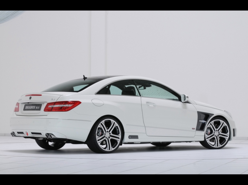 Auto wallpapers Mercedes-Benz Brabus E-Class Coupe 2010