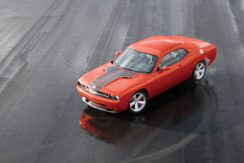 Auto wallpapers Dodge 2008 Dodge Challenger SRT8