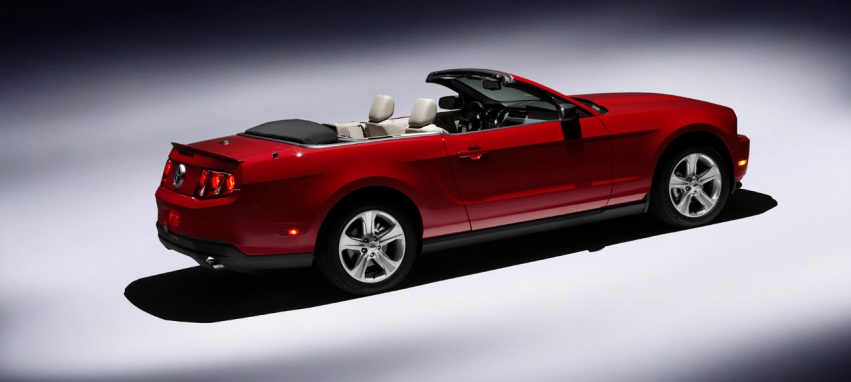Auto wallpapers Ford Ford Mustang 2010