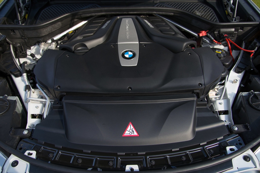 Auto wallpapers BMW X6 2015