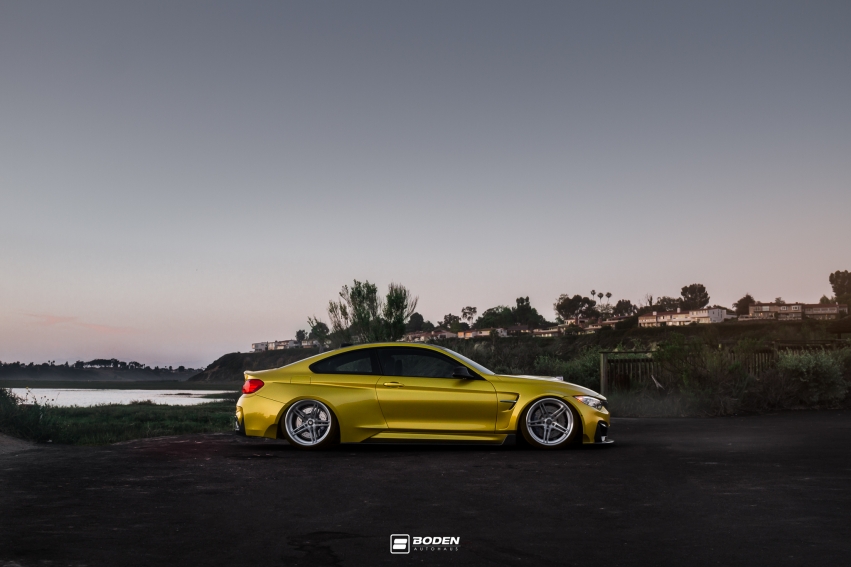 Auto wallpapers BMW BMW M4 Widebody Austin Yellow