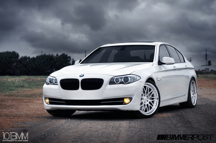 Auto wallpapers BMW 535i modified F10 2011