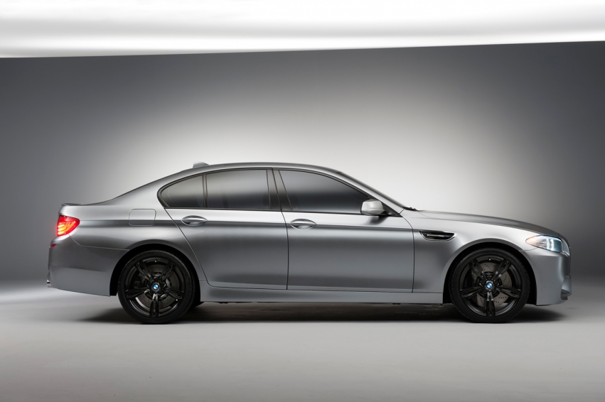 Auto wallpapers BMW M5 F10 2011