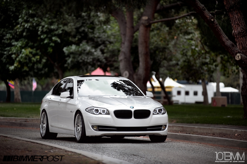 Auto wallpapers BMW 535i modified F10 2011