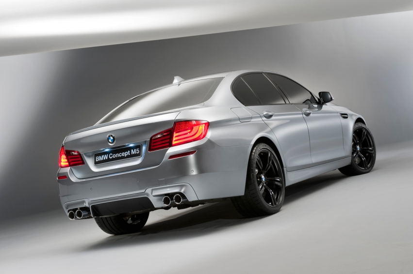 Auto wallpapers BMW M5 F10 2011