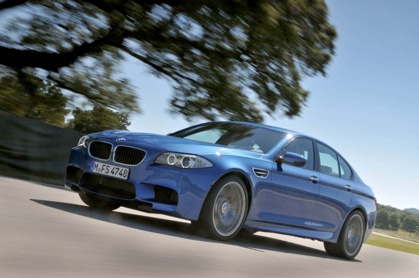 Auto wallpapers BMW M5 F10 2012