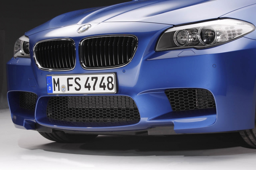 Auto wallpapers BMW M5 F10 2012