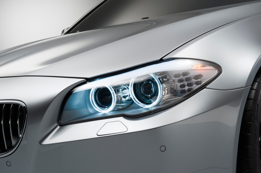BMW M5 F10 2011