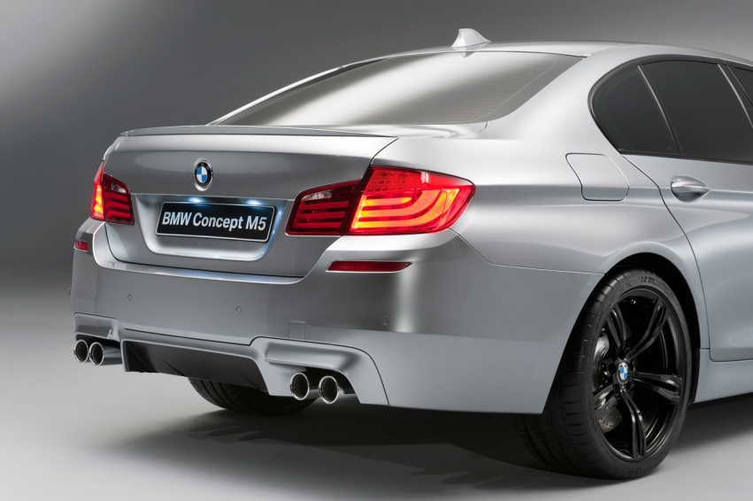 Auto wallpapers BMW M5 F10 2011