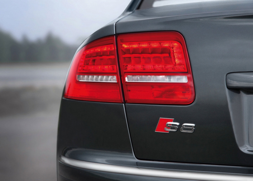 Auto wallpapers Audi Audi S8 (2008)