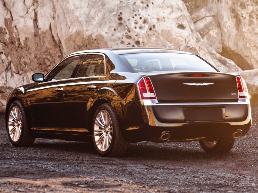 Auto wallpapers Chrysler 300 Sedan 2011
