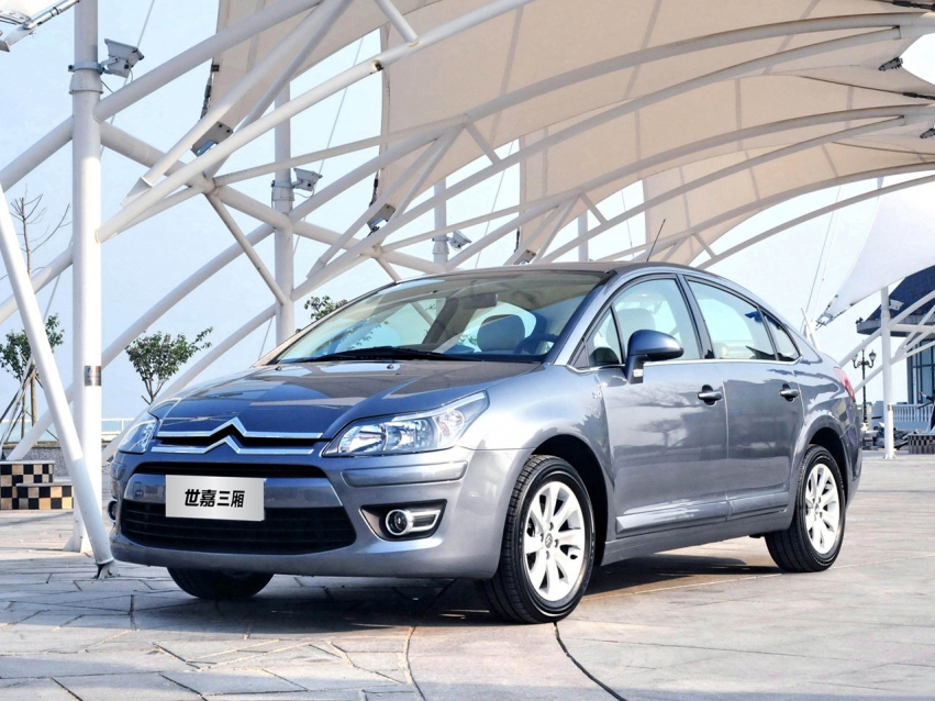 Auto wallpapers Citroen C-Quatre 2009