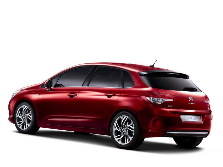 Auto wallpapers Citroen C4 Hatchback 2010