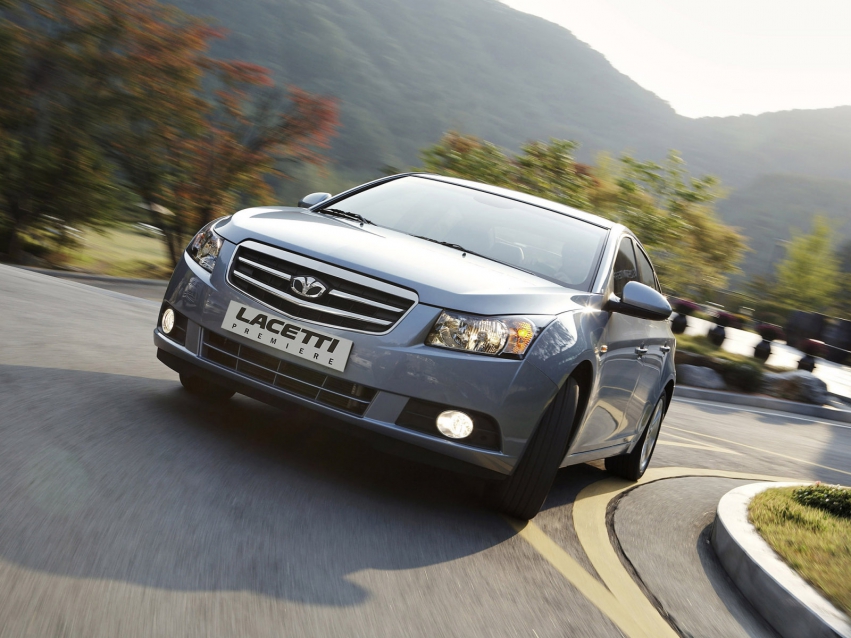 Auto wallpapers Daewoo Lacetti Hatchback 2010