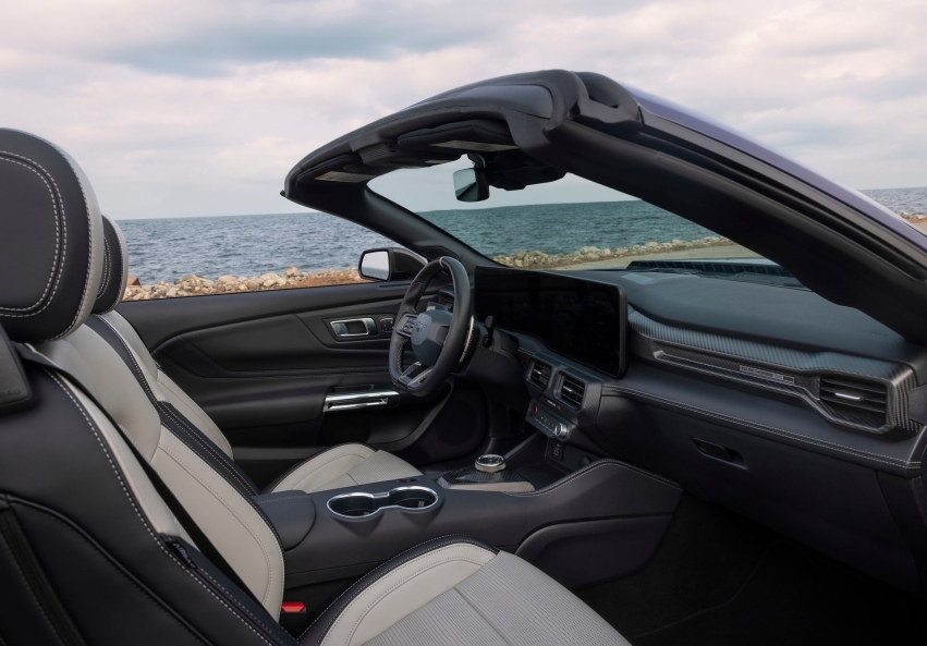 Ford Mustang Dark Horse SC Convertible (2027)