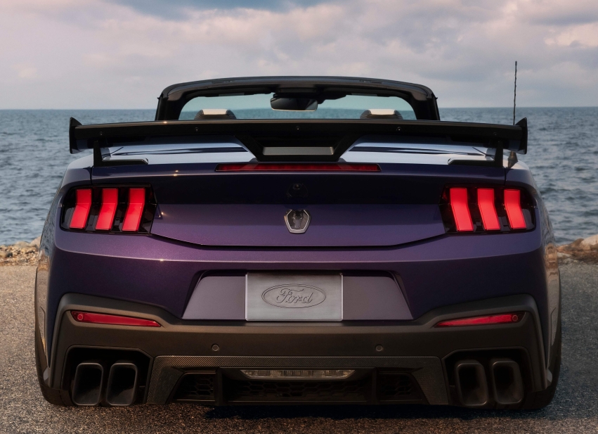 Ford Mustang Dark Horse SC Convertible (2027)