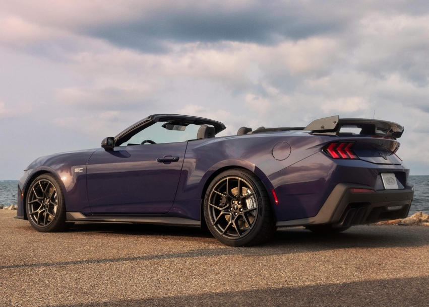 Ford Mustang Dark Horse SC Convertible (2027)