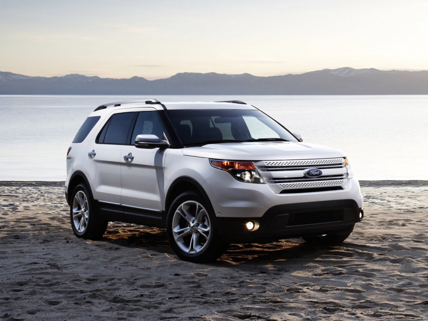 Auto wallpapers Ford Explorer SUV 2010 