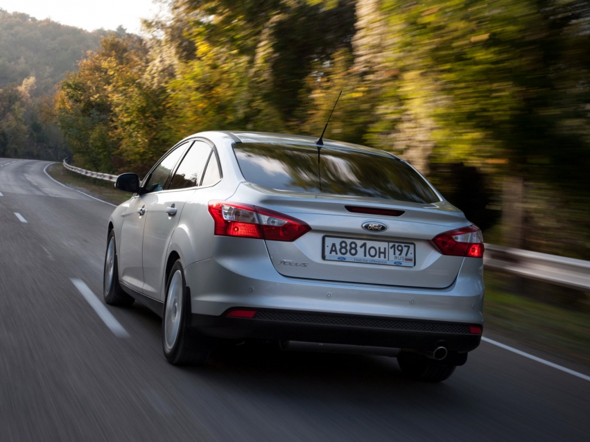 Auto wallpapers Ford Focus Sedan 2010