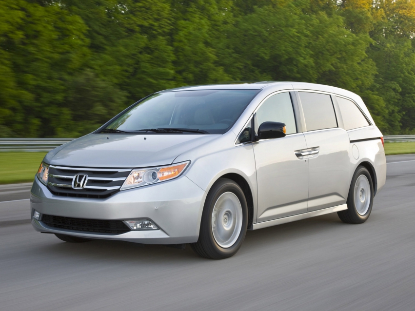 Auto wallpapers Honda Odyssey Minivan 2010