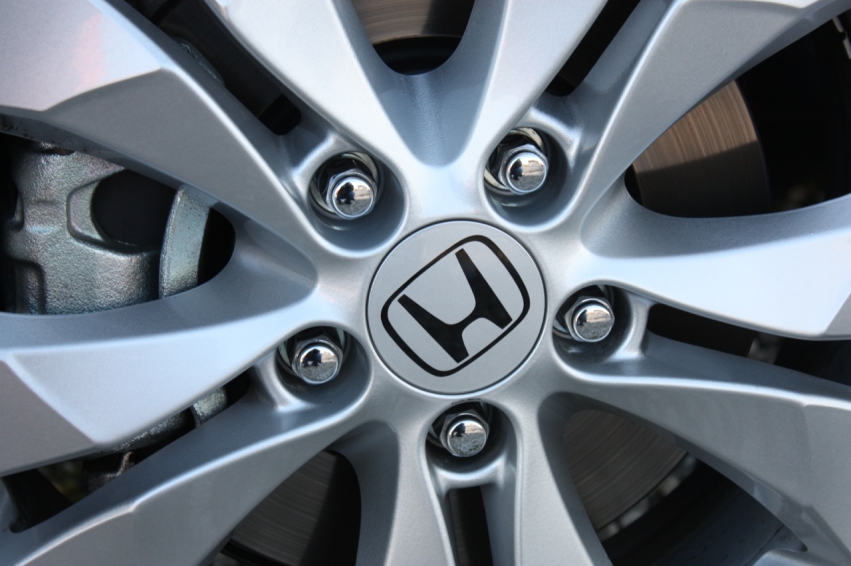 Auto wallpapers Honda Cr V 2012
