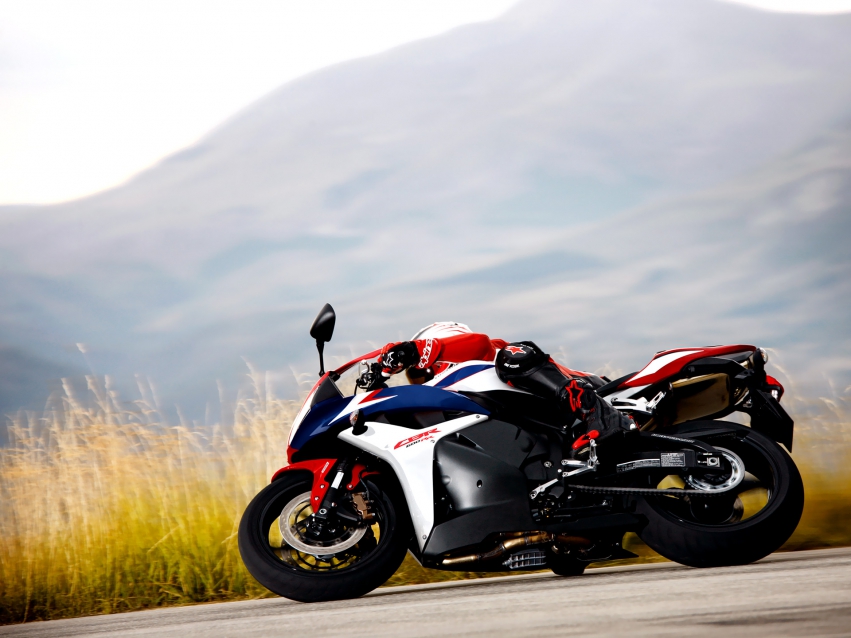 Moto wallpapers Honda CBR 600 RR 2010