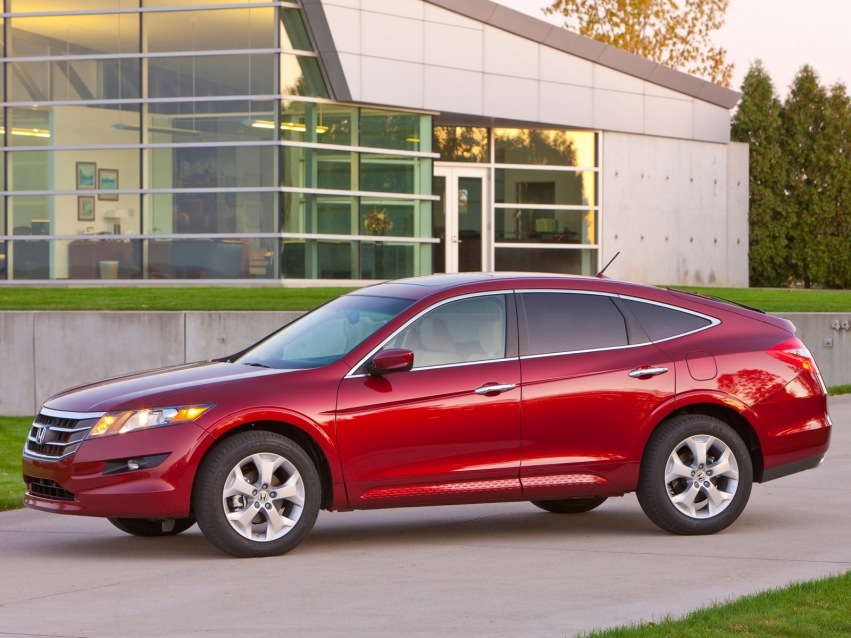Auto wallpapers Honda Accord Crosstour 2010