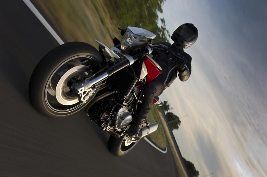 Moto wallpapers Husqvarna Nuda 900R