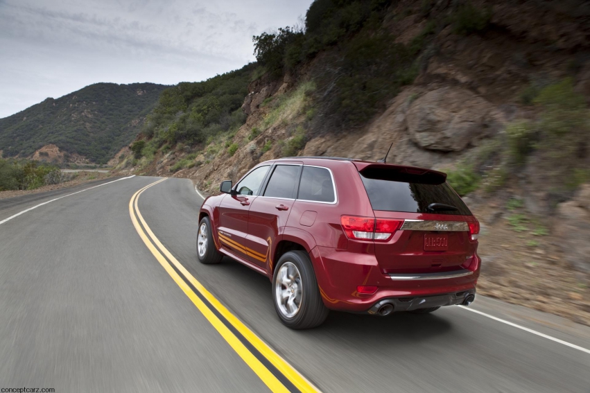 Auto wallpapers Jeep Grand Cherokee SRT8 2012