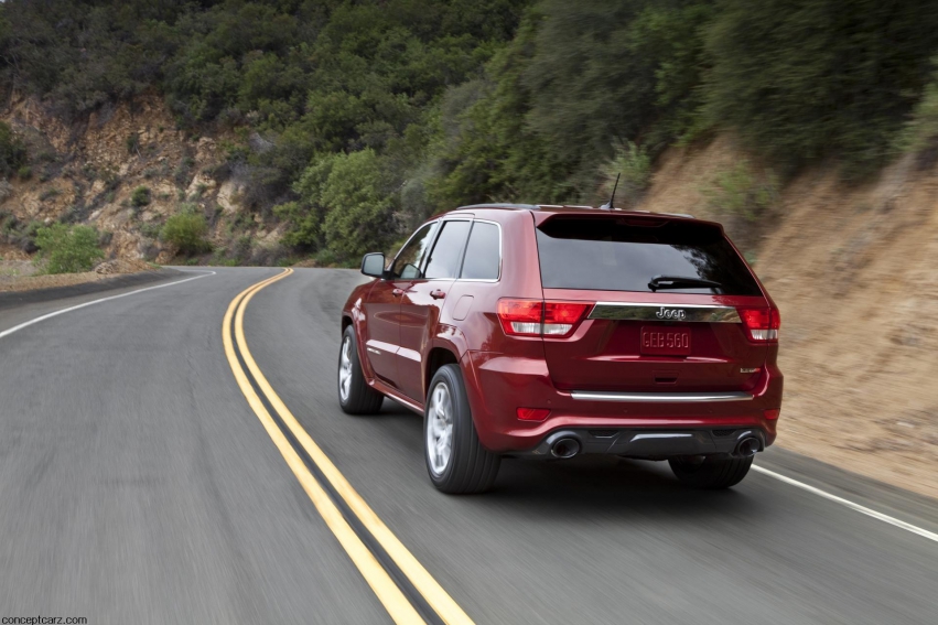 Auto wallpapers Jeep Grand Cherokee SRT8 2012