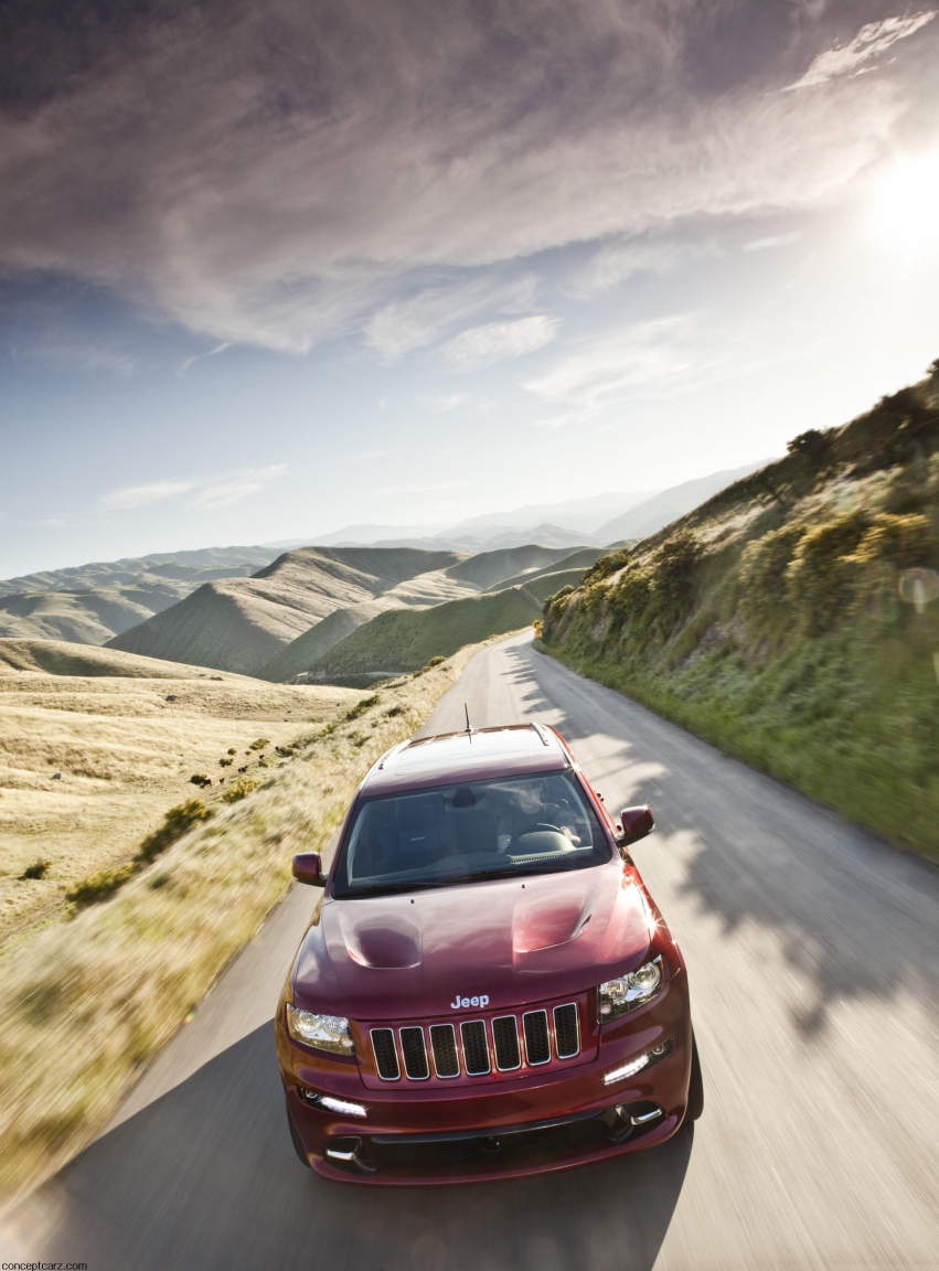 Auto wallpapers Jeep Grand Cherokee SRT8 2012