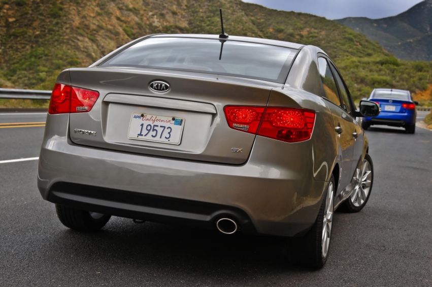 Auto wallpapers Kia Forte 2012