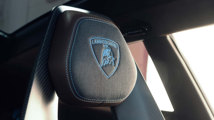 Lamborghini Lanzador Concept 2026