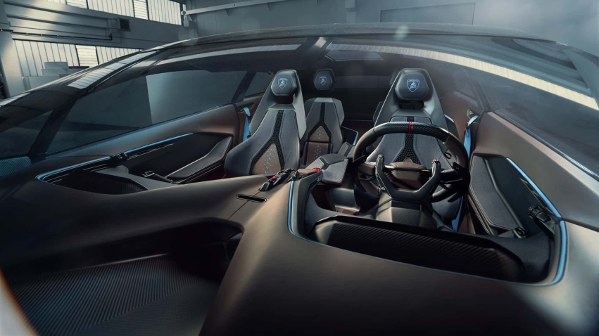 Lamborghini Lanzador Concept 2026