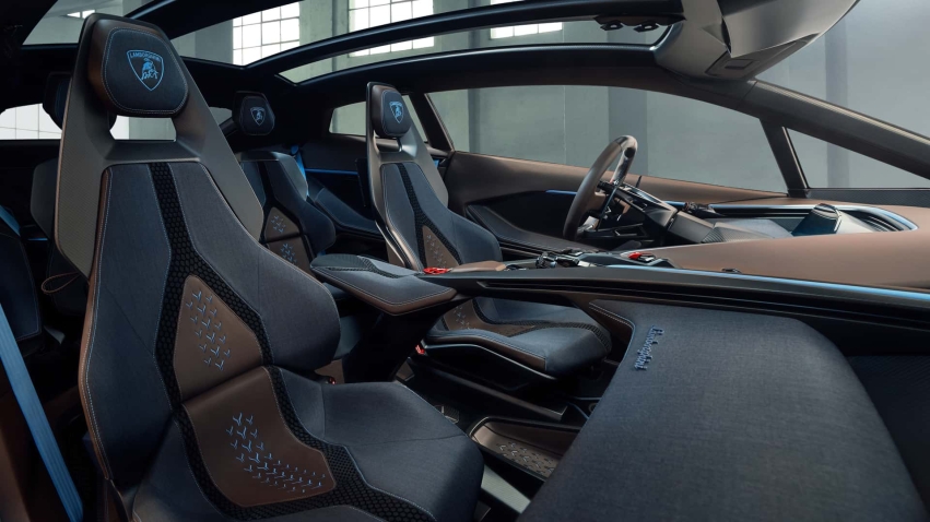 Lamborghini Lanzador Concept 2026