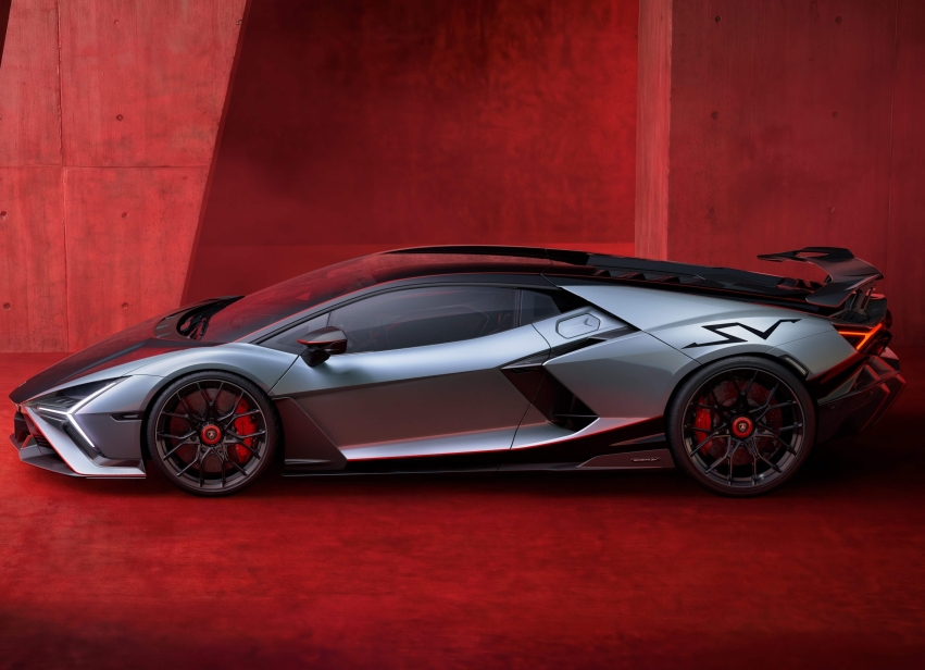 Lamborghini Revuelto SV 2027