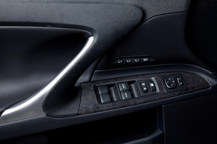 Auto wallpapers Lexus IS C 2012