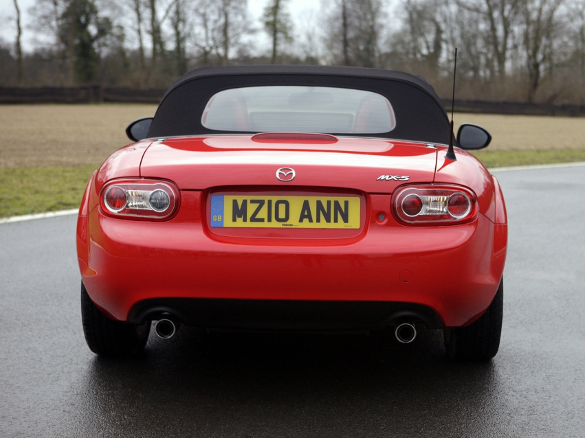 Auto wallpapers Mazda MX-5 Roadster 2010