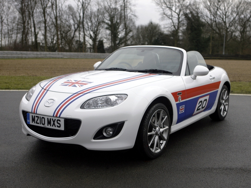 Auto wallpapers Mazda MX-5 Roadster 2010