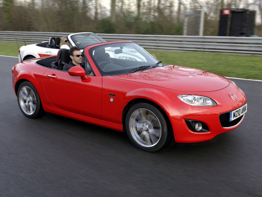 Auto wallpapers Mazda MX-5 Roadster 2010