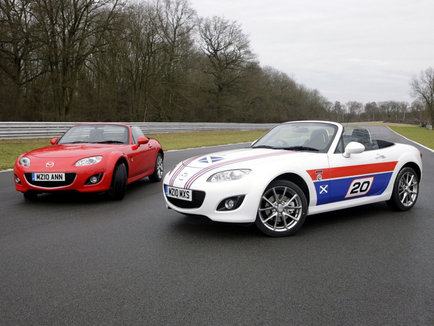 Auto wallpapers Mazda MX-5 Roadster 2010
