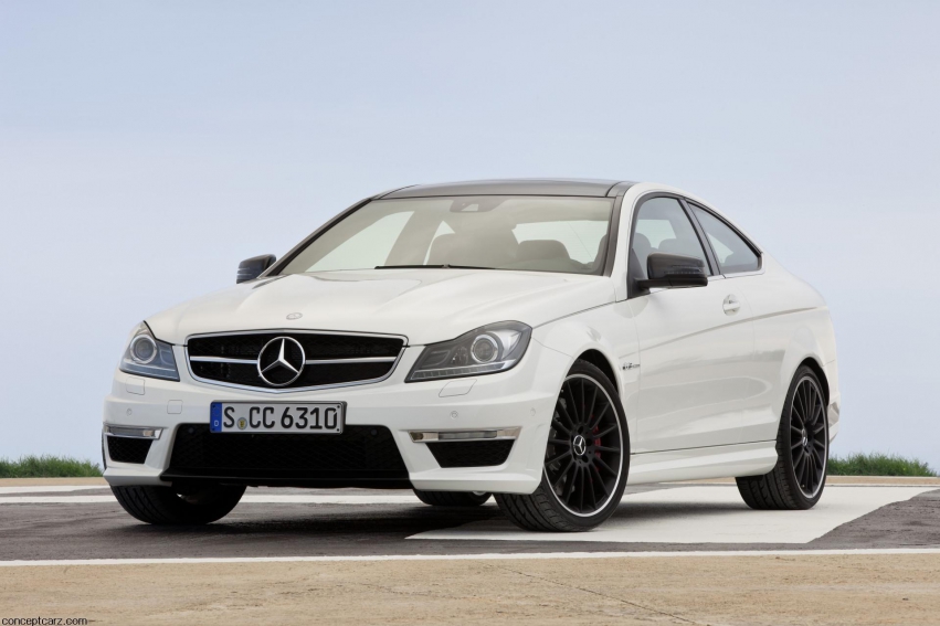 Auto wallpapers Mercedes-Benz C63 AMG Coupe 2012
