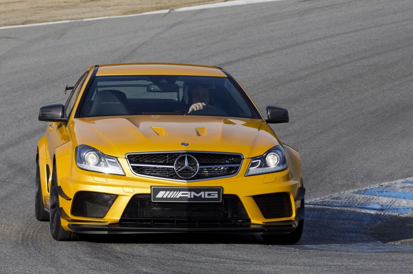 Auto wallpapers Mercedes-Benz C63 AMG Coupe Black Series 2012