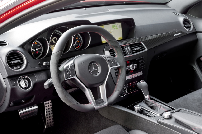 Auto wallpapers Mercedes-Benz c63 amg coupe