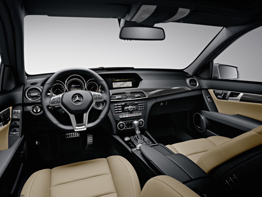 Auto wallpapers Mercedes-Benz C63 AMG 2012